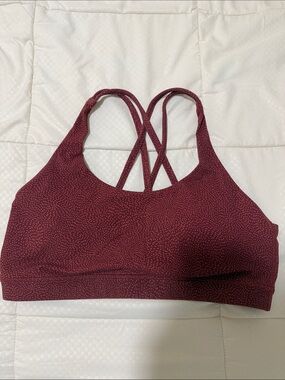 Amazon Women's Maroon Strappy Sports Bra